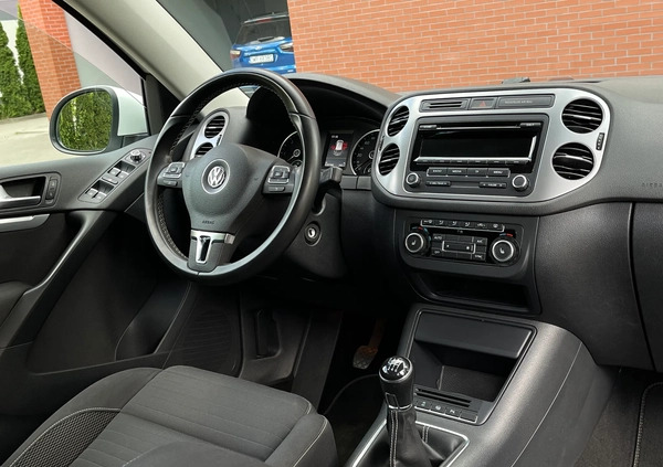 Volkswagen Tiguan cena 55800 przebieg: 135700, rok produkcji 2015 z Wrocław małe 631